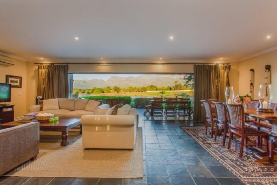 To Let 4 Bedroom Property for Rent in Boschenmeer Golf Country Estate Western Cape